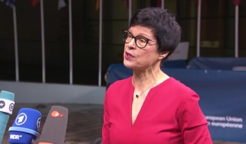 Угорщина зможе обговорювати питання нацменшин після розблокування переговорів про вступ України до ЄС – Марта Кос