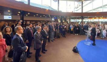 У ПАРЄ відкрили виставку про українських журналістів у російському полоні