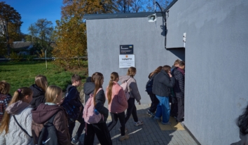 У ліцеях Сумщини, Запоріжжя та Житомирщини відкрили протирадіаційні укриття