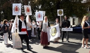 Президент підписав закон, який поширює державний захист на урумську та румейську мови: чому це важливо