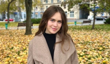 Апеляційний суд зобов’язав мера Змієва компенсувати журналістці моральну шкоду за образливі слова – він порівняв її із собакою