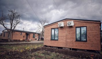 10 модульних будинків для ВПО встановили в одному з сіл Сумщини