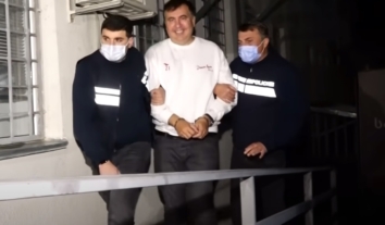 Саакашвілі просить Україну внести його у списки цивільних полонених РФ