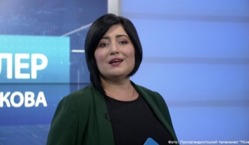 Ведучу прокремлівського кримського телеканалу “Міллєт” заочно засудили за колабораціонізм