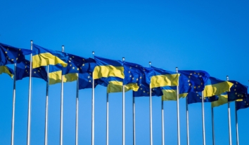 Звіт ЄС про прогрес України позитивний, але з такими темпами реформ вступ буде не скоро – експерти