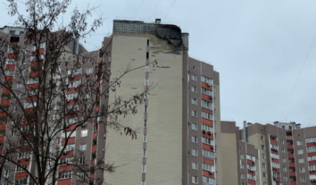 Унаслідок російського удару по Києву пошкодження зазнав будинок ведучого каналу “FreeДом” Олега Борисова