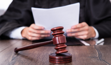 На Закарпатті засудили чотирьох підлітків за зґвалтування та пограбування жінки