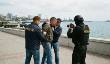 Окупанти звинуватили в “державній зраді” жителя Феодосії в Криму