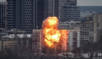 Russians kill a man and injured 28 civilians in attacks on Kyiv