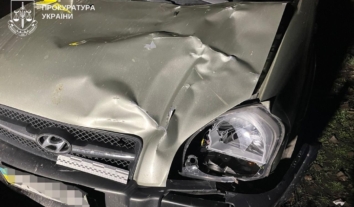 На Полтавщині поліціянт поза службою напідпитку збив на смерть двох сестер-підліток