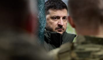 Из-за Путина Россия ежемесячно теряет почти 30 тысяч солдат убитыми – Зеленский