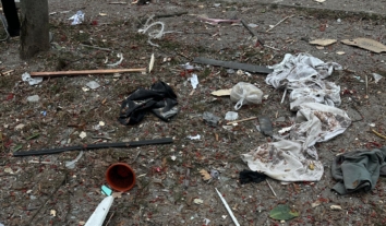 Окупанти обстріляли багатоповерхівку в Чернігові: одна людина загинула, п’ятеро поранені