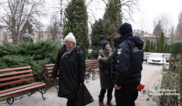 Поліціянти евакуювали з Гуляйпільщини сімох цивільних, один з яких був поранений