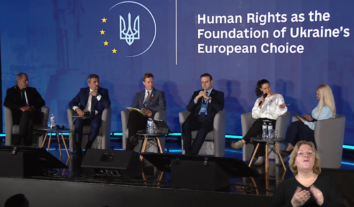 “Українці на глибинному рівні розуміють, що таке права людини”: експерти міжнародної правозахисної конференції