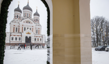 У Таллінні затримали чоловіка за підозрою в нанесенні символу Z на будівлю парламенту Естонії