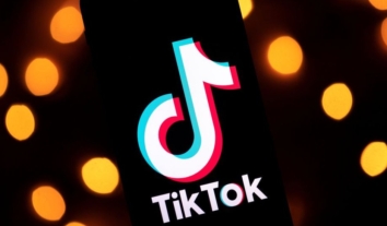 Святковий ШІ-контент як інструмент пропаганди: Росія активізувала мережі TikTok-акаунтів – ЦПД