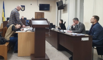 Суд продовжив досудове розслідування у справі Магамедрасулова та його батька до квітня. Захисники вважають клопотання необґрунтованим