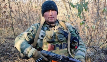 Росія отримала назад тіло свого солдата, якого під час обміну видали за загиблого українського бійця – “Хочу жить”