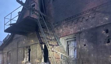 У Шосткинському районі на Сумщині внаслідок атаки дрона поранені жінка та двоє дітей