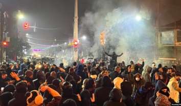 Протести в Ірані переросли в найсерйозніший виклик режиму з 1979 року: правозахисники повідомляють про сотні загиблих і тисячі затриманих