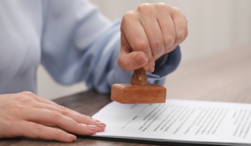 В Україні затвердили новий порядок проставлення апостиля