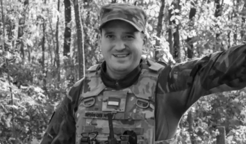 У зоні бойових дій помер військовий і телеоператор Павло Ящищак