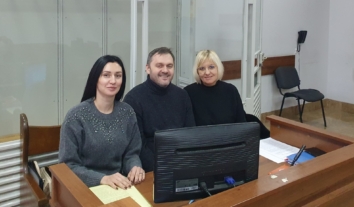 Суд у Києві продовжив розслідування у справі детектива НАБУ Гусарова ще на місяць