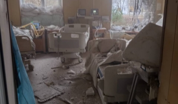 Через російську атаку лікарні в Херсоні постраждали три медпрацівниці