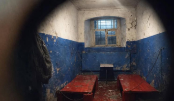 Незаконно позбавленим особистої свободи українцям зараховуватимуть страховий стаж для пенсії за період полону