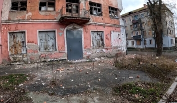 В окупованих Олешках немає кому ховати загиблих під обстрілами: місцева влада не справляється