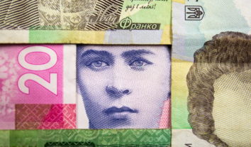 Судитимуть службовця, який у власних родичів міг вкрасти багатомільйонну компенсацію за загибель бійчині в Азовсталі