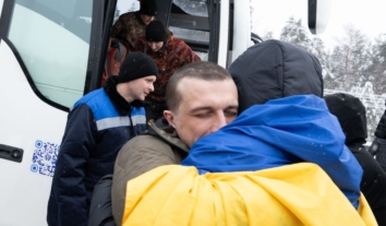 Зеленський назвав кількість полонених та підтвердив готовність до обміну “всіх на всіх”