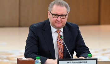 Президент оновив склад делегації для переговорів з ЄС про вступ України і призначив головним перемовником Тараса Качку