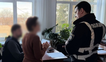 Смерть дитини на Львівщині: поліція звинуватила працівницю соцслужби у недбалості