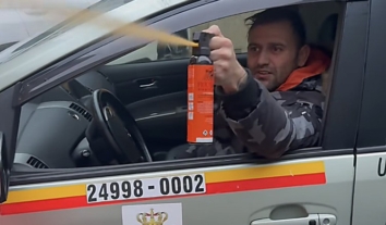 У Варшаві таксист застосував сльозогінний газ проти вагітної українки