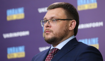 “Ми хірурги, але потрібні системні зміни”: директор НАБУ про підозру ексміністру, втечу фігурантів і тиск на детективів