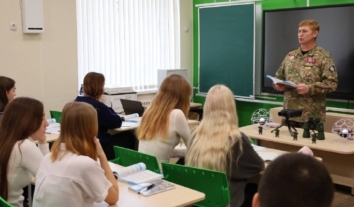 Росія залучила понад 344 тисячі дітей на ТОТ до мілітарної організації “Рух перших” – “Альменда”