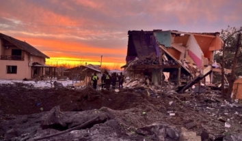 Вночі росіяни здійснили масовану атаку на Київщину та південні регіони України: є загиблий та поранені