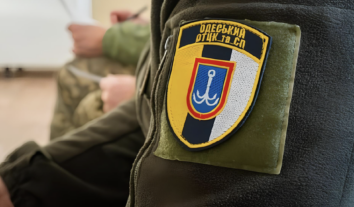 Соцмережами шириться фото закривавленого чоловіка, якого нібито побили в Одеському ТЦК: в органі це спростовують