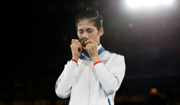 МОК заборонив трансгендерним спортсменкам змагатися в жіночій категорії Олімпіади