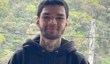 Мати бразильського добровольця вимагає повернути тіло сина додому з України: він міг померти через дідівщину