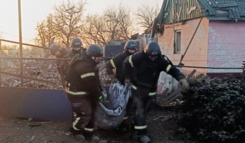 Уночі росіяни били по Запоріжжю, Чернігівщині та Дніпровщині: загинув чоловік та жінка, двоє дітей дістали травми