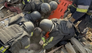 Жертвами российских ударов по Украине вчера стали девять человек