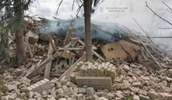 Російський КАБ зруйнував редакцію газети “Межівський меридіан” на Дніпропетровщині, це була третя атака на редакцію