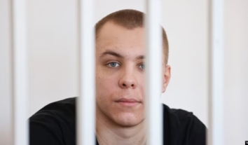 Уродженець України Микита Журавель, засуджений у РФ за спалення Корану, зник на етапі