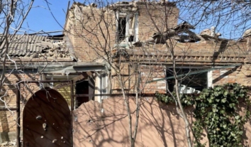 Через російські атаки на Дніпропетровщині загинула літня жінка, ще 5 людей поранені