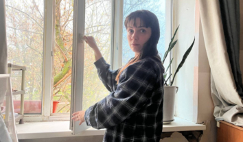 Унаслідок російської атаки на Одесу постраждало житло журналісток інтернет-видання “УСІ”