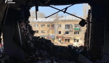 Росіяни вдарили по готелю в центрі Слов’янська