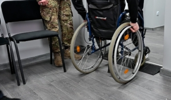 На Буковині ветеран Богдан Андрейчук перевірив районне управління поліції на доступність