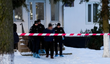 У СІЗО помер пенсіонер, підозрюваний у вбивстві сусідів з прихистку для переселенців на Рівненщині